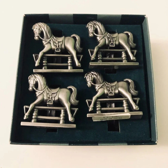 Bombay Company Antique Toy Horse Napkin Rings Box Set of 4 - Picture 14 of 16